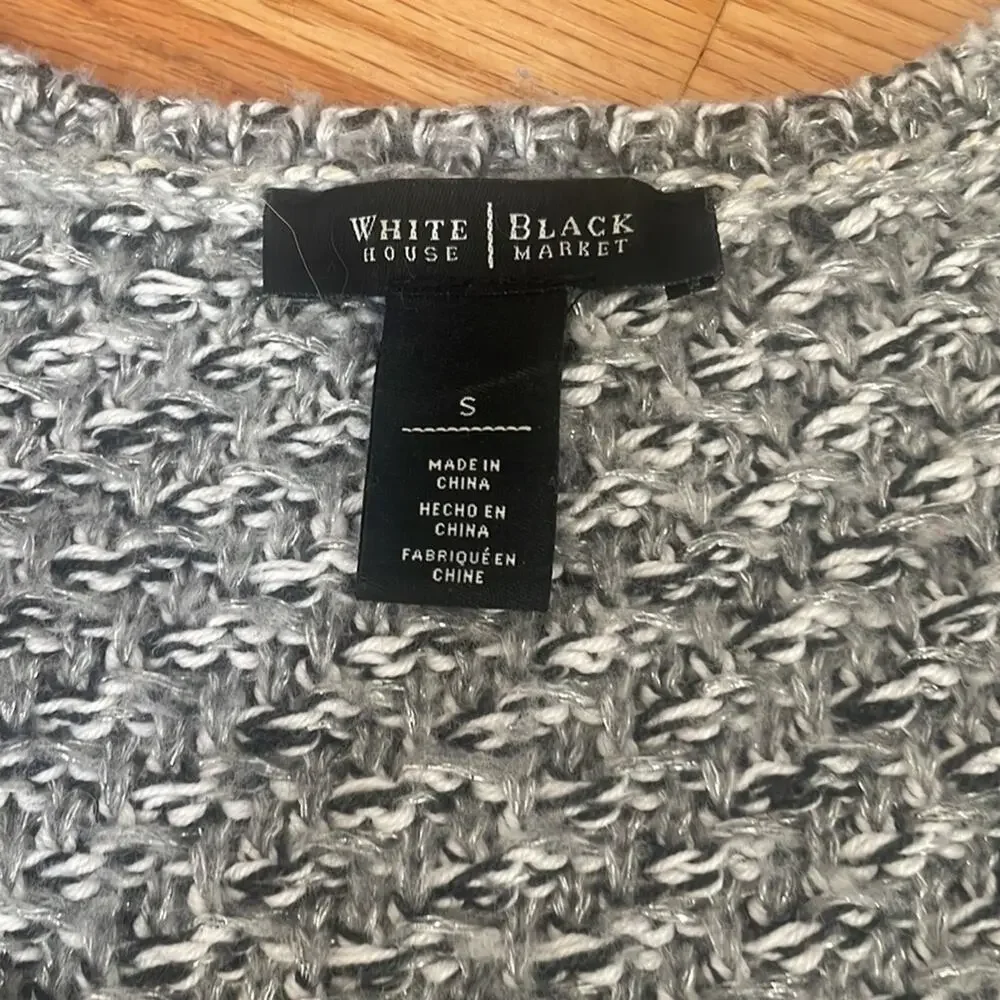 White House Black Market knit gray and white Sweater size small